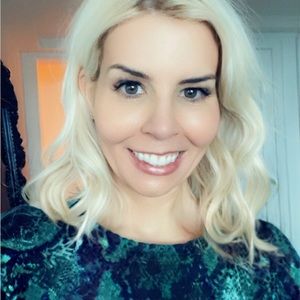 Meet your Posher, Posh